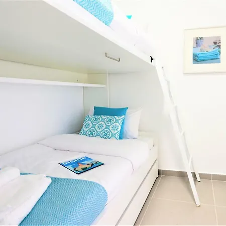 Apartamento A *