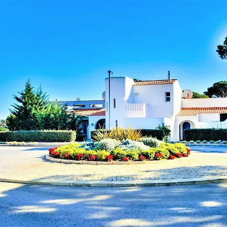 Apartamento A *